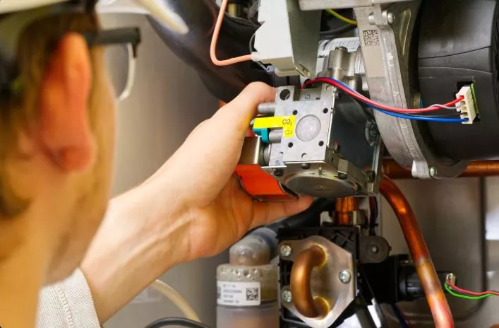 heating services furnace repair technical expert